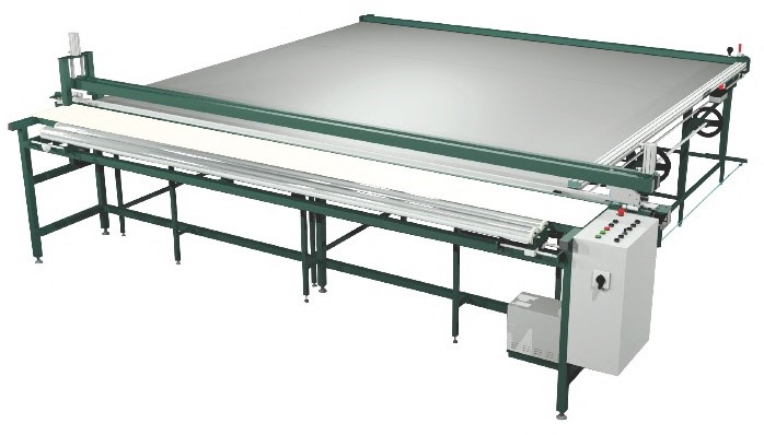 Professional fabric cutting table from TA | roll centering and parallel stop